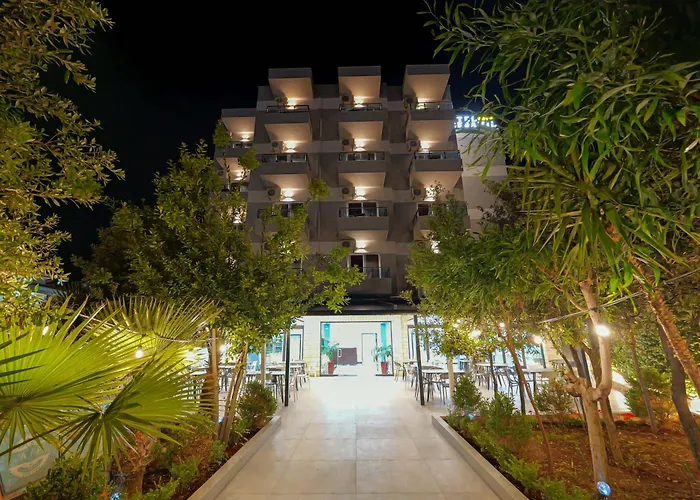 ホテル Heksamil クサミル