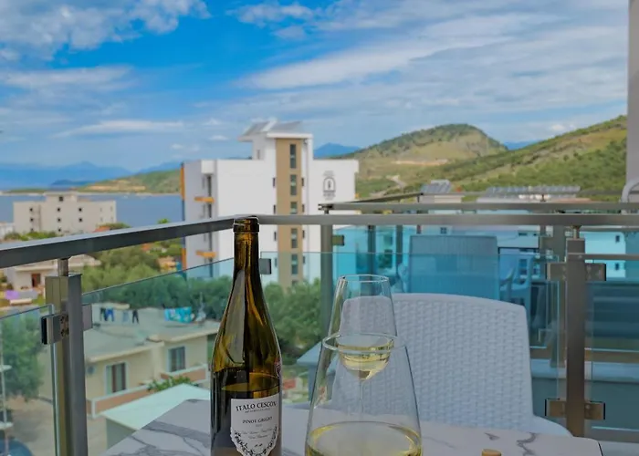 ホテル Heksamil クサミル