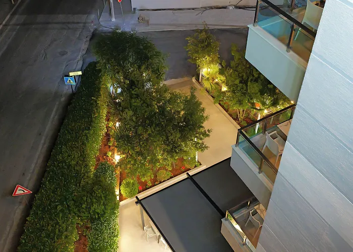 Heksamil ホテル クサミル