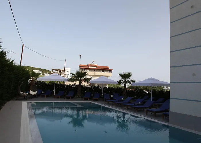 Heksamil 4* クサミル